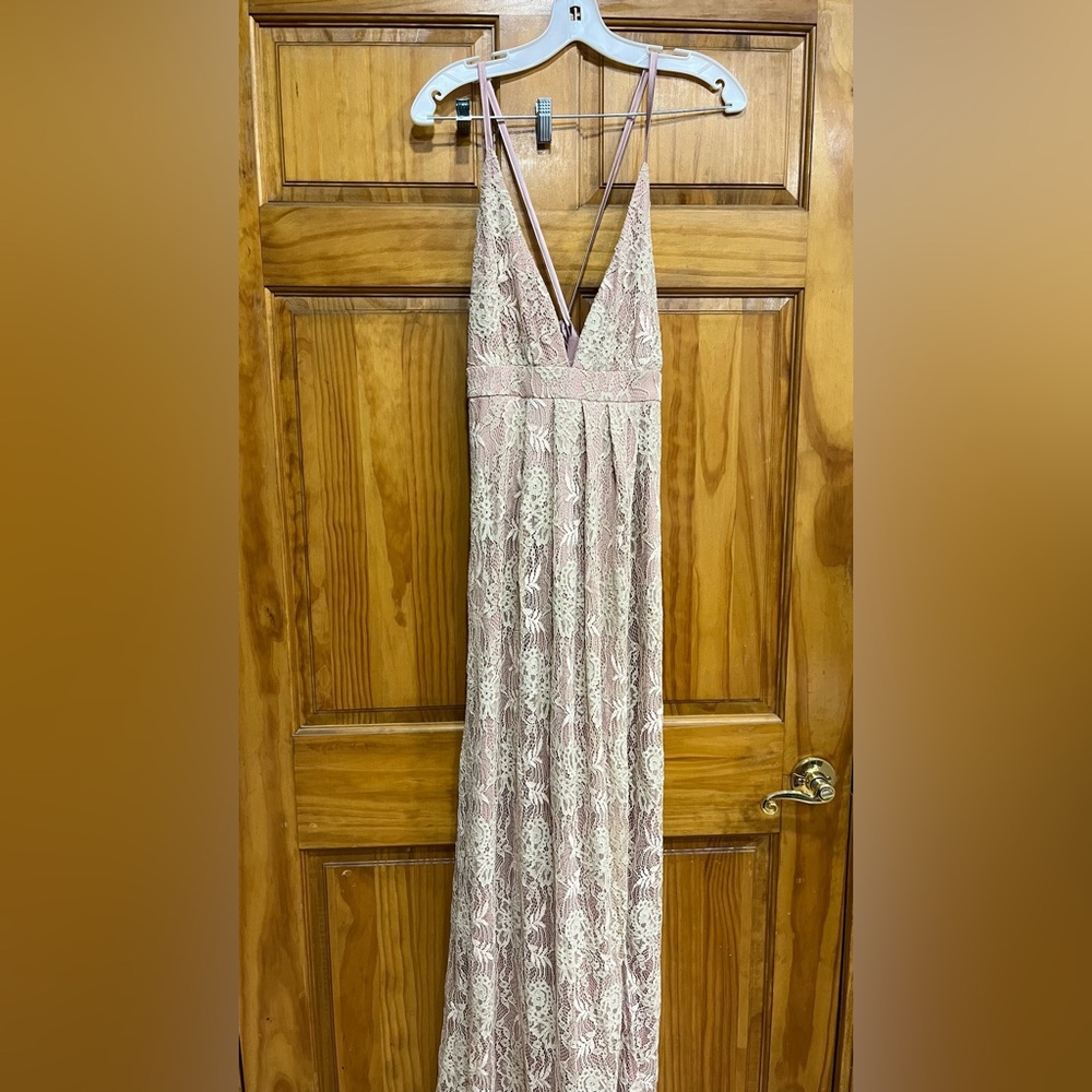 Lulu's Backless Lace Dress in Baby Pink and Cream